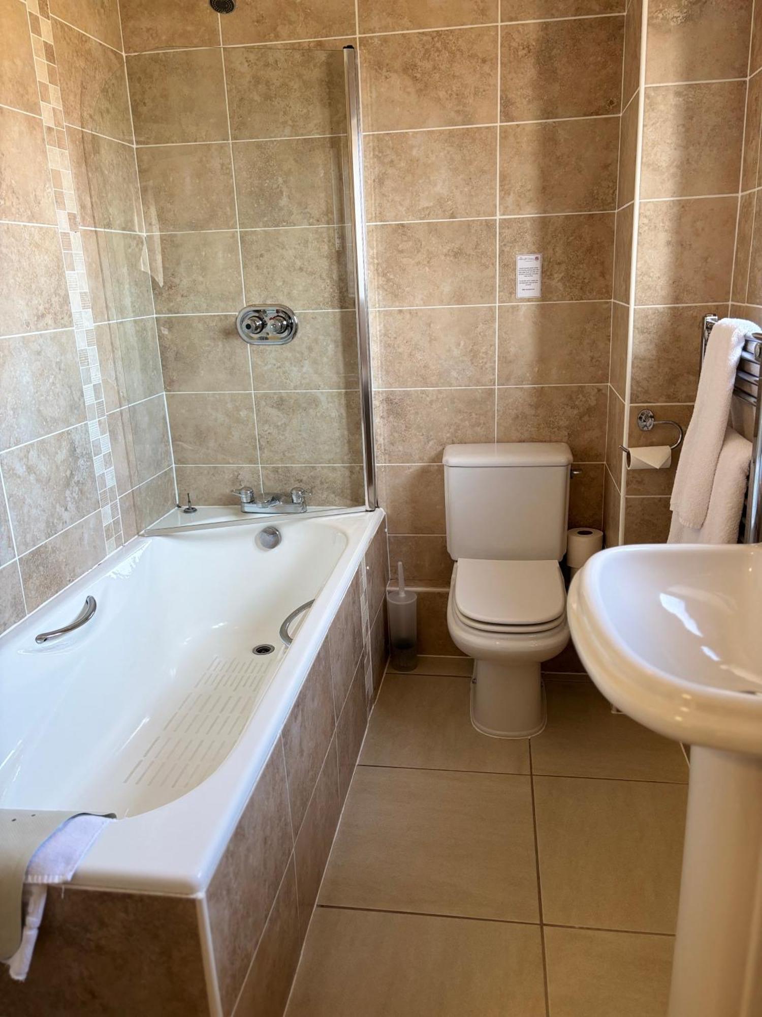 Albright Hussey Manor 4*